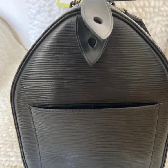 Louis Vuitton Epi Black Speedy 30 - Picture 5 of 14